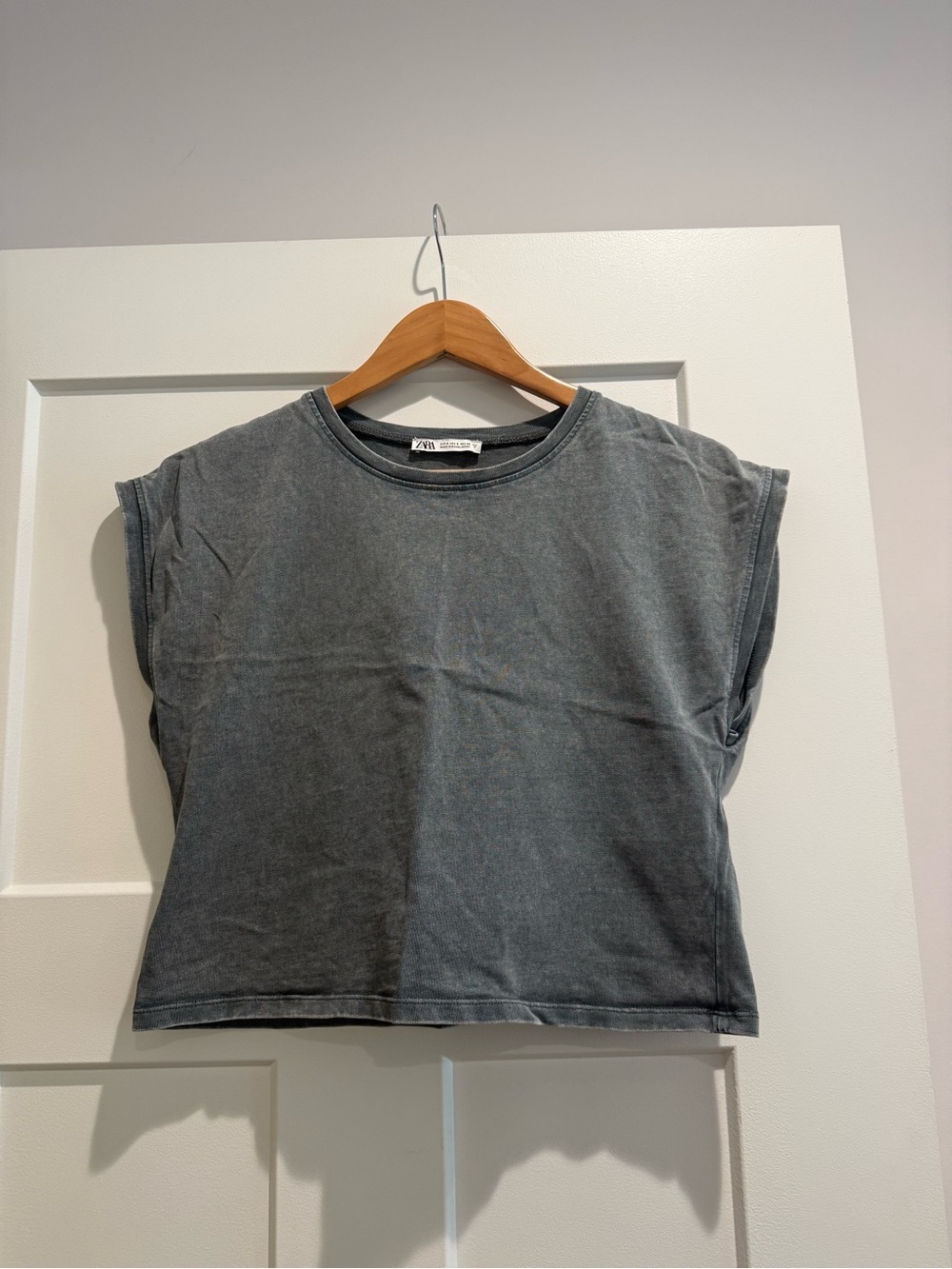 Zara Top - Picture 1 of 3